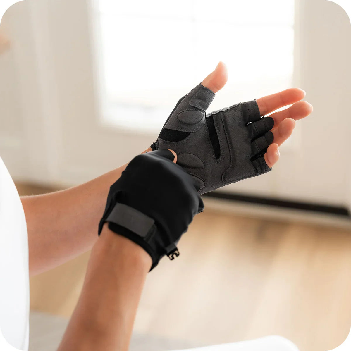 Breathable Comfort & Easy Off